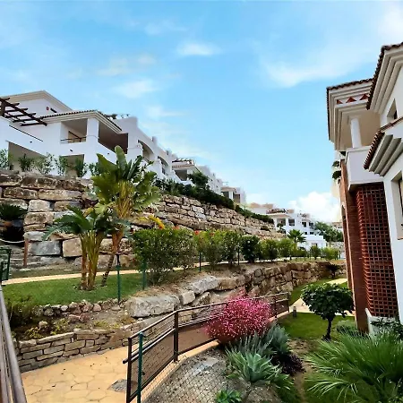 Spectacular 3 Bedroom Penthouse *