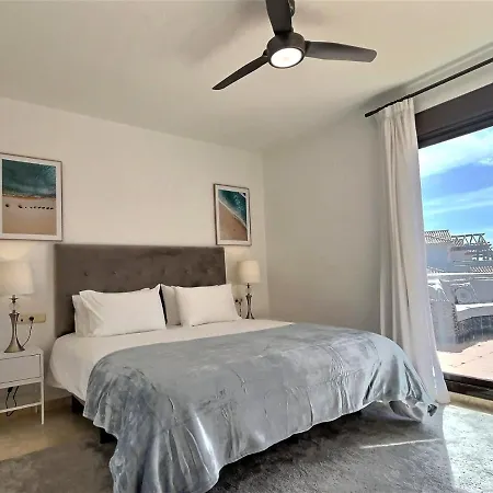 Spectacular 3 Bedroom Penthouse Appartement Casares