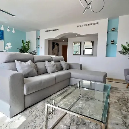 Spectacular 3 Bedroom Penthouse Casares