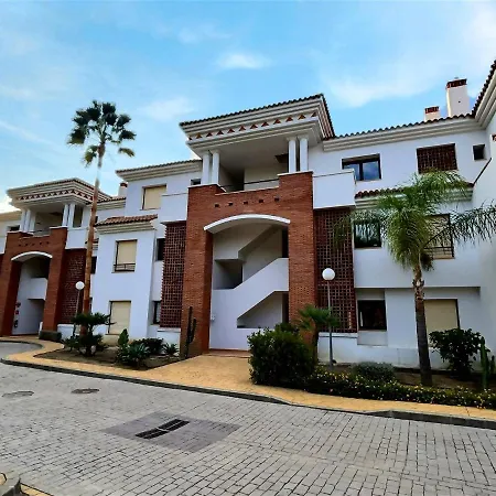 Spectacular 3 Bedroom Penthouse *