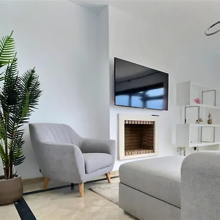 Appartement Spectacular 3 Bedroom Penthouse *